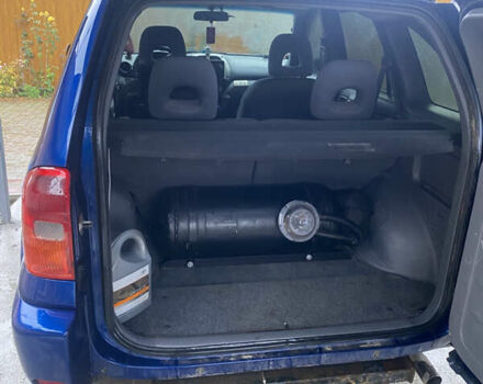 Синій Тойота РАВ 4, об'ємом двигуна 2 л та пробігом 244 тис. км за 6800 $, фото 35 на Automoto.ua