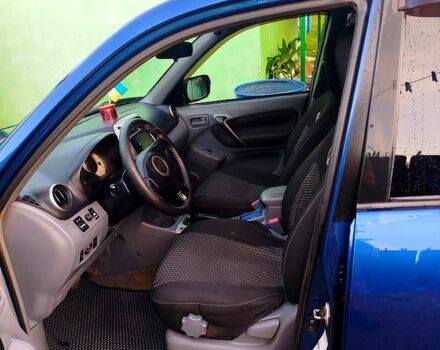 Синий Тойота РАВ 4, объемом двигателя 2 л и пробегом 226 тыс. км за 7000 $, фото 12 на Automoto.ua