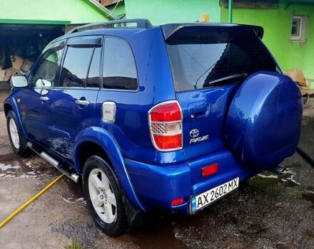 Синий Тойота РАВ 4, объемом двигателя 2 л и пробегом 226 тыс. км за 7000 $, фото 3 на Automoto.ua
