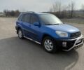 Синій Тойота РАВ 4, об'ємом двигуна 2 л та пробігом 320 тис. км за 5000 $, фото 1 на Automoto.ua