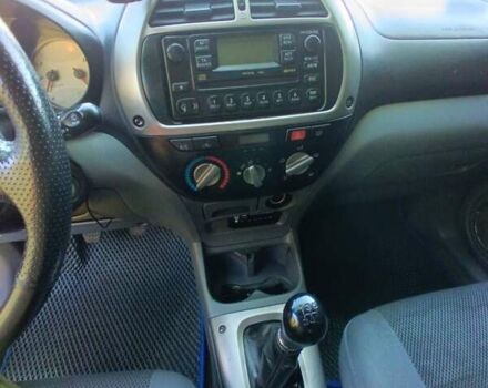 Синий Тойота РАВ 4, объемом двигателя 2 л и пробегом 373 тыс. км за 6500 $, фото 6 на Automoto.ua