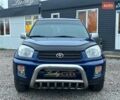 Синий Тойота РАВ 4, объемом двигателя 2 л и пробегом 242 тыс. км за 6700 $, фото 1 на Automoto.ua