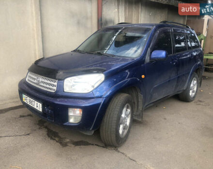 Синий Тойота РАВ 4, объемом двигателя 2 л и пробегом 301 тыс. км за 5689 $, фото 1 на Automoto.ua