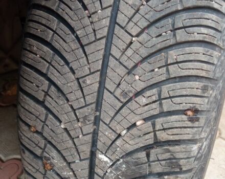 Синий Тойота РАВ 4, объемом двигателя 2 л и пробегом 226 тыс. км за 7800 $, фото 9 на Automoto.ua