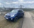 Синій Тойота РАВ 4, об'ємом двигуна 2 л та пробігом 333 тис. км за 3600 $, фото 1 на Automoto.ua