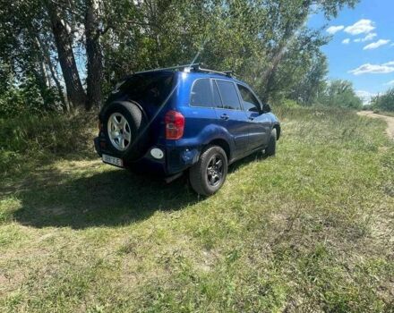 Синий Тойота РАВ 4, объемом двигателя 2 л и пробегом 420 тыс. км за 3800 $, фото 2 на Automoto.ua