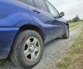 Синій Тойота РАВ 4, об'ємом двигуна 2 л та пробігом 329 тис. км за 2900 $, фото 5 на Automoto.ua