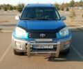 Синий Тойота РАВ 4, объемом двигателя 2 л и пробегом 226 тыс. км за 7800 $, фото 2 на Automoto.ua