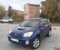 Синий Тойота РАВ 4, объемом двигателя 2 л и пробегом 280 тыс. км за 3700 $, фото 1 на Automoto.ua