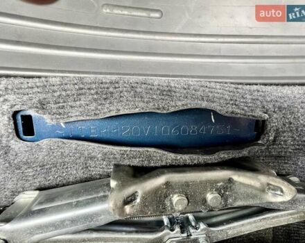 Синий Тойота РАВ 4, объемом двигателя 0 л и пробегом 34 тыс. км за 14500 $, фото 35 на Automoto.ua