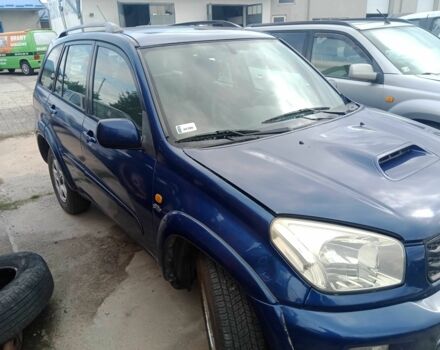 Синий Тойота РАВ 4, объемом двигателя 2.2 л и пробегом 300 тыс. км за 3739 $, фото 5 на Automoto.ua