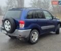 Синий Тойота РАВ 4, объемом двигателя 2 л и пробегом 135 тыс. км за 5999 $, фото 2 на Automoto.ua