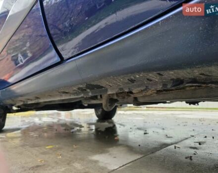 Синий Тойота РАВ 4, объемом двигателя 2 л и пробегом 134 тыс. км за 5900 $, фото 3 на Automoto.ua