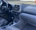 Синий Тойота РАВ 4, объемом двигателя 2 л и пробегом 268 тыс. км за 5990 $, фото 10 на Automoto.ua