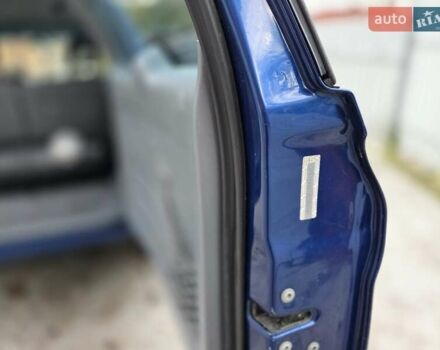 Синій Тойота РАВ 4, об'ємом двигуна 2 л та пробігом 135 тис. км за 6700 $, фото 40 на Automoto.ua