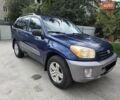 Синий Тойота РАВ 4, объемом двигателя 2 л и пробегом 134 тыс. км за 5800 $, фото 1 на Automoto.ua