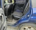 Синій Тойота РАВ 4, об'ємом двигуна 2 л та пробігом 329 тис. км за 2900 $, фото 13 на Automoto.ua
