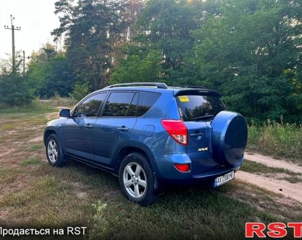 Синий Тойота РАВ 4, объемом двигателя 2 л и пробегом 213 тыс. км за 9000 $, фото 4 на Automoto.ua