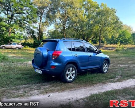 Синий Тойота РАВ 4, объемом двигателя 2 л и пробегом 213 тыс. км за 9000 $, фото 3 на Automoto.ua