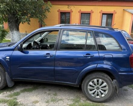 Синий Тойота РАВ 4, объемом двигателя 2 л и пробегом 332 тыс. км за 4000 $, фото 2 на Automoto.ua