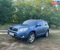 Синій Тойота РАВ 4, об'ємом двигуна 2 л та пробігом 236 тис. км за 8800 $, фото 13 на Automoto.ua