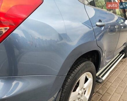 Синий Тойота РАВ 4, объемом двигателя 2 л и пробегом 168 тыс. км за 9800 $, фото 14 на Automoto.ua