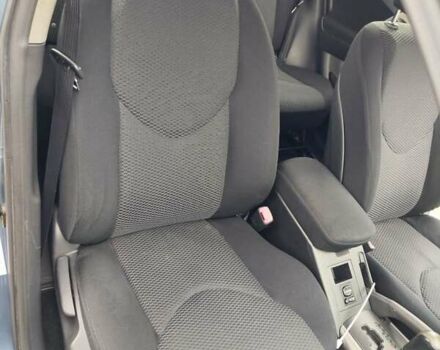 Синий Тойота РАВ 4, объемом двигателя 2 л и пробегом 168 тыс. км за 9800 $, фото 7 на Automoto.ua