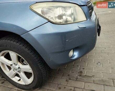 Синий Тойота РАВ 4, объемом двигателя 2 л и пробегом 168 тыс. км за 9800 $, фото 13 на Automoto.ua