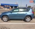 Синій Тойота РАВ 4, об'ємом двигуна 2 л та пробігом 191 тис. км за 10800 $, фото 2 на Automoto.ua