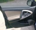 Синій Тойота РАВ 4, об'ємом двигуна 2.2 л та пробігом 260 тис. км за 9000 $, фото 11 на Automoto.ua