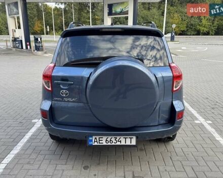 Синий Тойота РАВ 4, объемом двигателя 2 л и пробегом 145 тыс. км за 9900 $, фото 5 на Automoto.ua