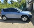 Синій Тойота РАВ 4, об'ємом двигуна 2.2 л та пробігом 250 тис. км за 3300 $, фото 1 на Automoto.ua