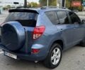 Синий Тойота РАВ 4, объемом двигателя 2 л и пробегом 145 тыс. км за 9900 $, фото 6 на Automoto.ua