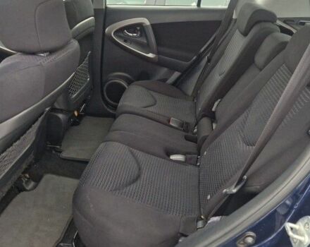 Синий Тойота РАВ 4, объемом двигателя 2.2 л и пробегом 230 тыс. км за 2601 $, фото 6 на Automoto.ua