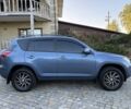 Синий Тойота РАВ 4, объемом двигателя 2 л и пробегом 124 тыс. км за 12000 $, фото 3 на Automoto.ua