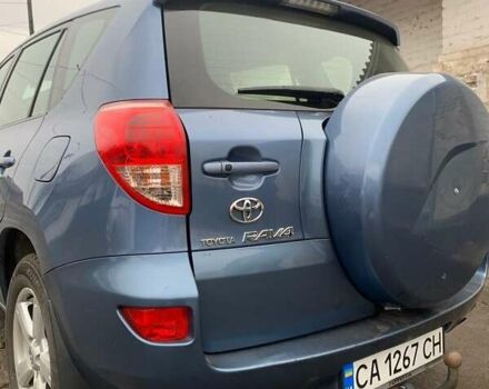 Синій Тойота РАВ 4, об'ємом двигуна 2.23 л та пробігом 274 тис. км за 8700 $, фото 5 на Automoto.ua