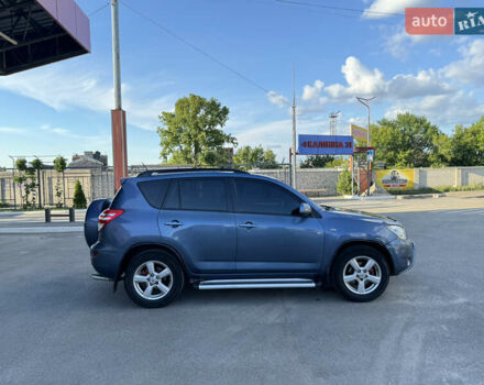 Синий Тойота РАВ 4, объемом двигателя 2 л и пробегом 187 тыс. км за 7700 $, фото 4 на Automoto.ua