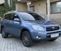 Синий Тойота РАВ 4, объемом двигателя 2 л и пробегом 124 тыс. км за 12000 $, фото 2 на Automoto.ua