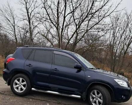 Синий Тойота РАВ 4, объемом двигателя 2 л и пробегом 239 тыс. км за 8800 $, фото 5 на Automoto.ua