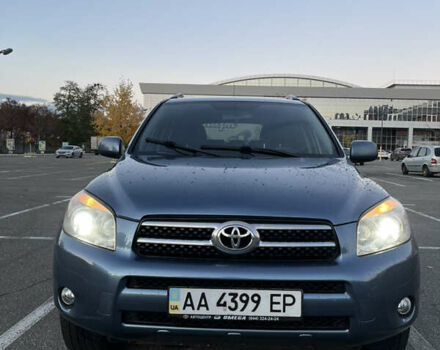 Синий Тойота РАВ 4, объемом двигателя 2 л и пробегом 346 тыс. км за 8700 $, фото 2 на Automoto.ua