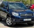 Синий Тойота РАВ 4, объемом двигателя 2 л и пробегом 182 тыс. км за 9900 $, фото 1 на Automoto.ua