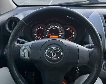 Синий Тойота РАВ 4, объемом двигателя 2 л и пробегом 346 тыс. км за 8700 $, фото 17 на Automoto.ua