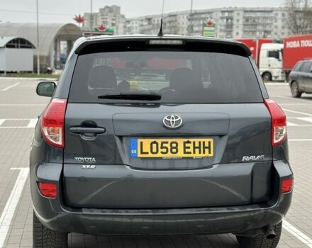 Синий Тойота РАВ 4, объемом двигателя 2.2 л и пробегом 177 тыс. км за 5300 $, фото 4 на Automoto.ua