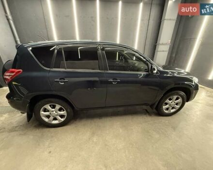 Синий Тойота РАВ 4, объемом двигателя 1.99 л и пробегом 224 тыс. км за 13500 $, фото 10 на Automoto.ua