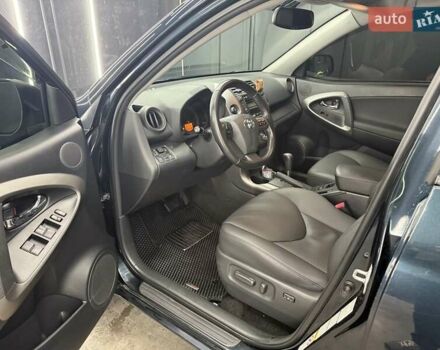 Синий Тойота РАВ 4, объемом двигателя 1.99 л и пробегом 224 тыс. км за 13500 $, фото 13 на Automoto.ua