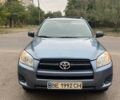 Синий Тойота РАВ 4, объемом двигателя 2.49 л и пробегом 196 тыс. км за 12900 $, фото 1 на Automoto.ua