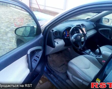 Синій Тойота РАВ 4, об'ємом двигуна 0 л та пробігом 160 тис. км за 8999 $, фото 5 на Automoto.ua
