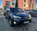 Синий Тойота РАВ 4, объемом двигателя 2.5 л и пробегом 180 тыс. км за 13750 $, фото 1 на Automoto.ua