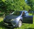 Синий Тойота РАВ 4, объемом двигателя 2.2 л и пробегом 175 тыс. км за 18200 $, фото 2 на Automoto.ua