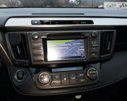Синій Тойота РАВ 4, об'ємом двигуна 2 л та пробігом 253 тис. км за 16500 $, фото 32 на Automoto.ua